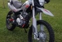 Motos - Motomel Skua silver 150 edici�n 2026 Nafta 3000Km - En Venta