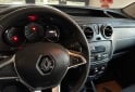 Utilitarios - Renault Kangoo 5 asientos. 2022 Nafta 70000Km - En Venta