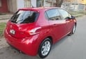 Autos - Peugeot 208 allure touchscreen 2013 Nafta 96000Km - En Venta