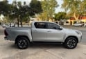 Camionetas - Toyota Hilux SRX 2023 Diesel 80000Km - En Venta