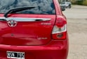 Autos - Toyota Etios 2014 Nafta 123000Km - En Venta