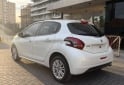 Autos - Peugeot 208 allure 2018 Nafta 106000Km - En Venta