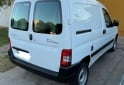 Utilitarios - Peugeot partner 2025 Diesel 16900Km - En Venta
