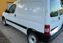 Utilitarios - Peugeot partner 2025 Diesel 16900Km - En Venta
