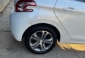 Autos - Peugeot 208 feline pack cuir 2013 Nafta 137000Km - En Venta