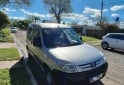 Utilitarios - Peugeot Partner 2018 Diesel 180000Km - En Venta