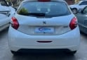 Autos - Peugeot 208 allure touchscreen 2016 Nafta 125000Km - En Venta