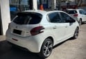 Autos - Peugeot 208 2020 Nafta 66000Km - En Venta