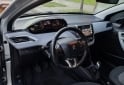 Autos - Peugeot 208 allure plus Touchscre 2013 Nafta 126350Km - En Venta