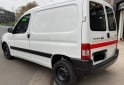 Utilitarios - Peugeot Partner/Confort Furgon 2018 GNC 148000Km - En Venta