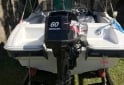 Embarcaciones - LANCHA VISIÓN 460 2015 – MERCURY 60 HP – POWER TRIM – TRAILER - En Venta