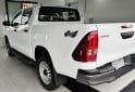 Camionetas - Toyota Hilux Dx 4x4 2023 Diesel 50000Km - En Venta