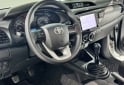 Camionetas - Toyota Hilux Dx 4x4 2023 Diesel 50000Km - En Venta
