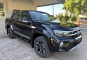 Camionetas - Volkswagen AMAROK BLACK STYLE V6 30T 2026 Diesel 29000Km - En Venta