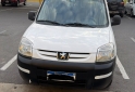 Utilitarios - Peugeot Partner 2017 Diesel 177000Km - En Venta