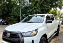 Camionetas - Toyota HILUX SR 2024 Diesel 42000Km - En Venta