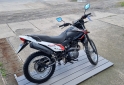 Motos - Motomel skua 250 2022 Nafta 5178Km - En Venta