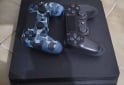 Electrónica - PLAYSTATION 4 CON 2 JOYSTICKS - En Venta