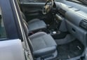 Autos - Volkswagen Suran 2010 Nafta 180000Km - En Venta
