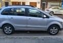 Autos - Volkswagen Suran 2010 Nafta 180000Km - En Venta