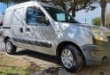 Utilitarios - Renault Kangoo 2017 GNC 105000Km - En Venta