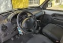 Utilitarios - Renault Kangoo 2017 GNC 105000Km - En Venta