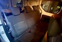 Utilitarios - Renault Kangoo 2021 Nafta 60000Km - En Venta