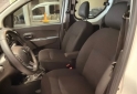 Utilitarios - Renault KANGOO EXPRESS 2024 Nafta 29000Km - En Venta