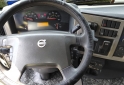 Camiones y Grúas - Volvo VM 270 automático con térmico Lambert o carrocería baranda volcable. - En Venta