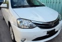 Autos - Toyota Etios 2014 Nafta 120000Km - En Venta