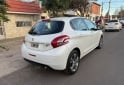 Autos - Peugeot 208 2016 Nafta 90000Km - En Venta