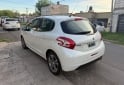 Autos - Peugeot 208 2016 Nafta 90000Km - En Venta