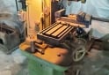 Otros - Fresadora Horizontal Industrial con morsa - En Venta