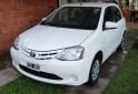 Autos - Toyota Etios 2015 Nafta 86000Km - En Venta