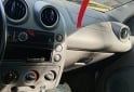 Autos - Ford Fiesta 2005 ambiente 2025 Nafta 200000Km - En Venta
