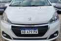 Autos - Peugeot 208 Feline 2017 Nafta 165068Km - En Venta