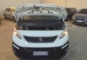 Utilitarios - Peugeot Expert furgon confort 2020 Diesel 120000Km - En Venta