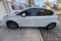 Autos - Peugeot 208 feline 2017 Nafta 49000Km - En Venta