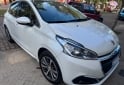 Autos - Peugeot 208 feline 2017 Nafta 49000Km - En Venta