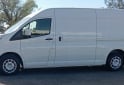 Utilitarios - Toyota L2H2 2024 Diesel 190000Km - En Venta