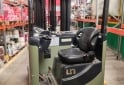 Camiones y Grúas - Autoelevador electrico - En Venta