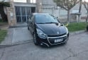 Autos - Peugeot 208 feline 2017 Nafta 125000Km - En Venta