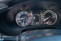 Camionetas - Toyota Hilux Sr 4x2 2022 Diesel 40000Km - En Venta