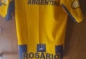 Indumentaria - Camiseta y campera rosario central - En Venta