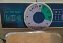 Hogar - Máquina de Coser excelente estado - En Venta