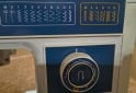 Hogar - Máquina de Coser excelente estado - En Venta