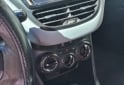 Autos - Peugeot 208 2014 Nafta 170000Km - En Venta