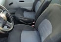 Utilitarios - Renault Kangoo 2011 GNC 145000Km - En Venta