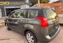 Autos - Peugeot 5008 2014 Nafta 150000Km - En Venta