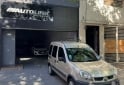 Utilitarios - Renault Kangoo 1.6 AUTH. DA AA CD 2011 Nafta 140000Km - En Venta